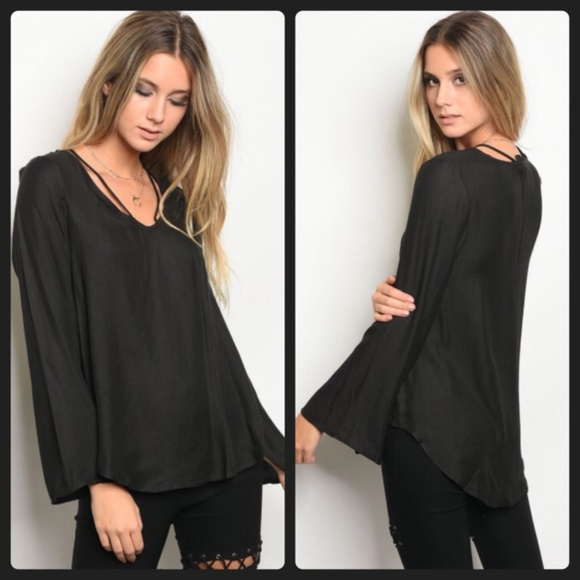 A Girl Thing Tops - 🔥4 for $15🔥Flowy Bell Sleeve Soft Tunic Top